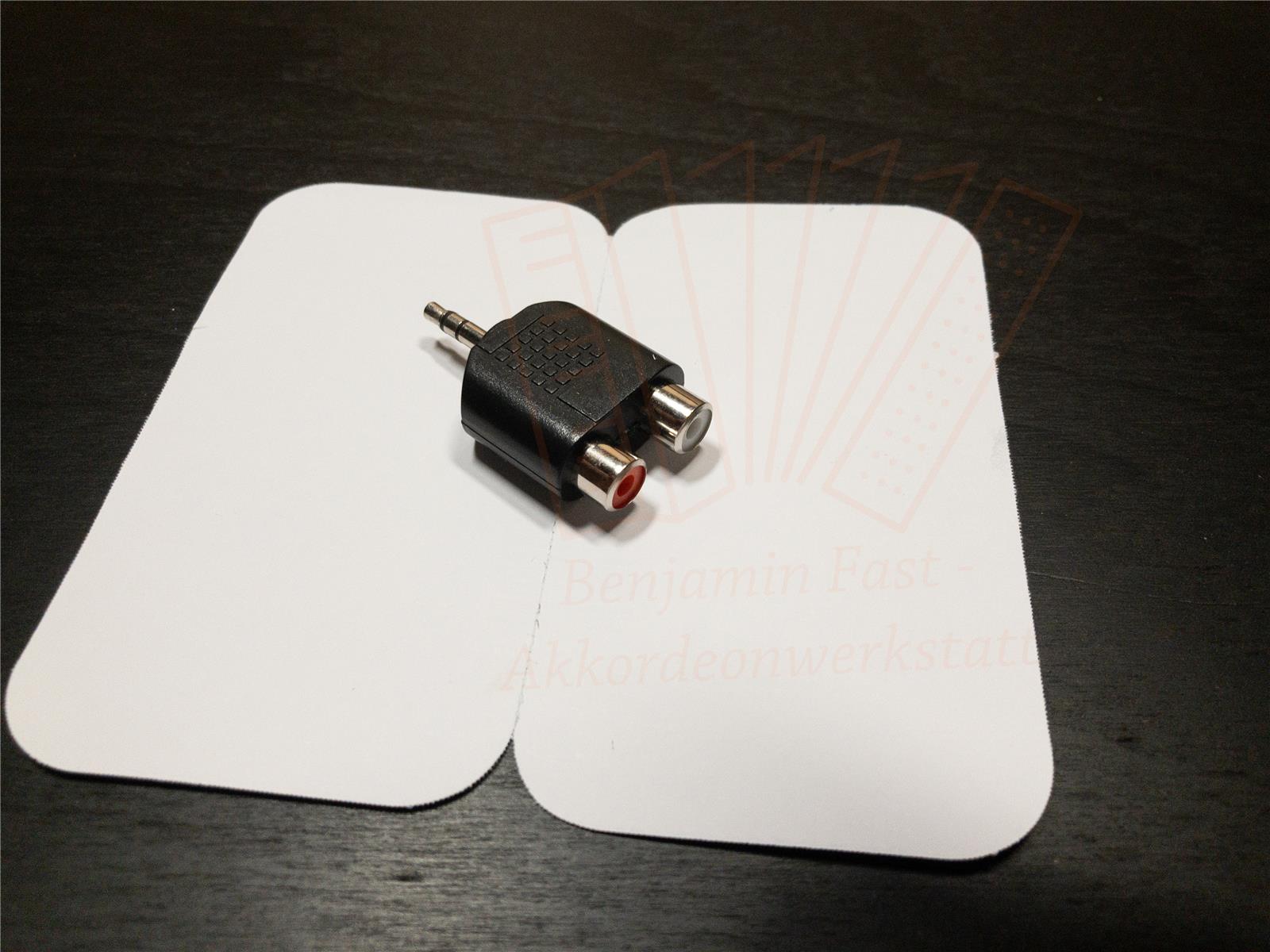 Adapter Stereo-Klinke - 2x Cinch Adapter Stereo-Klinke - 2x Cinch