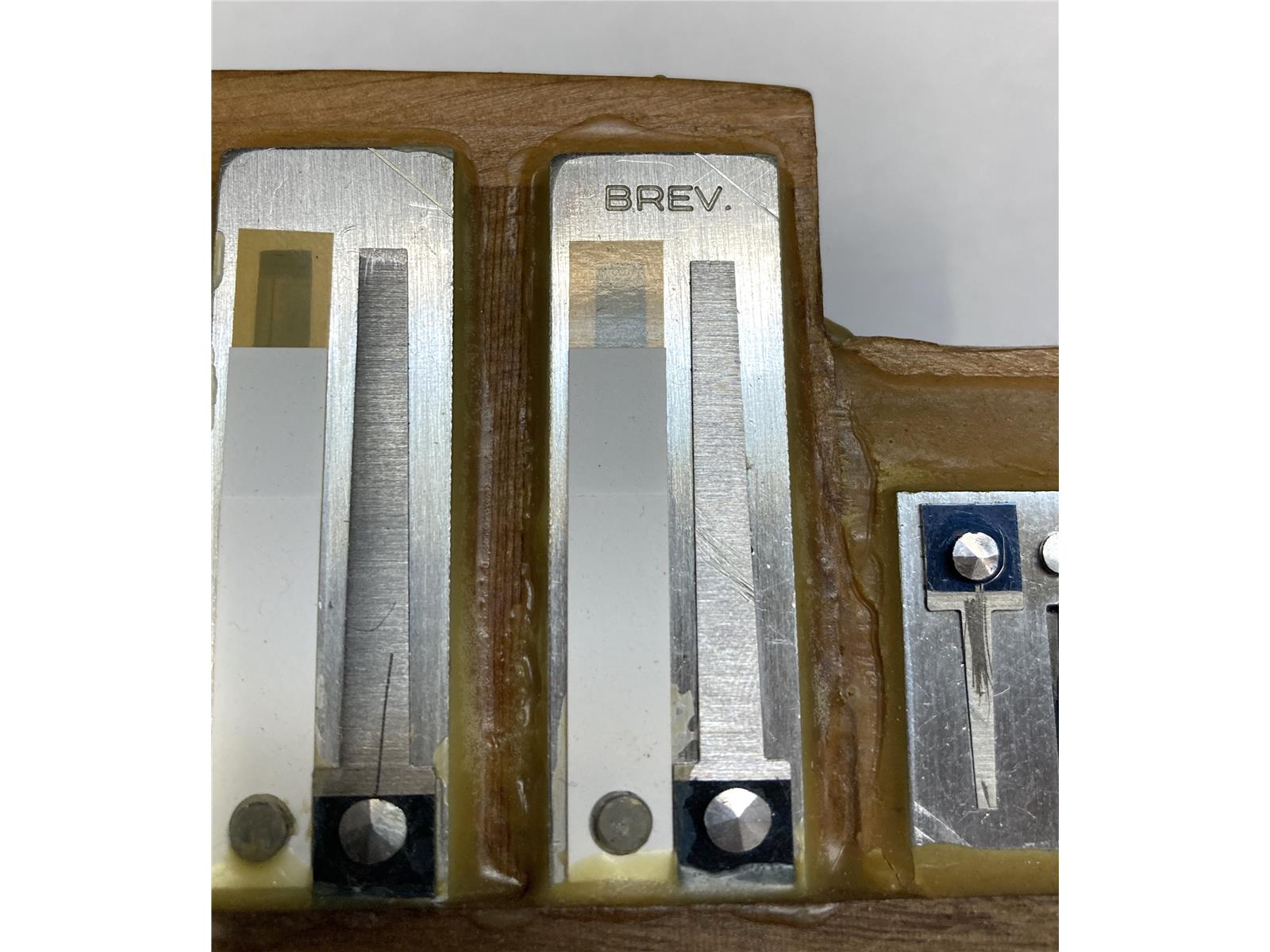 Stimmplatte Hohner Morino (Bugari), gebraucht Stimmplatte Hohner Morino (Bugari), gebraucht