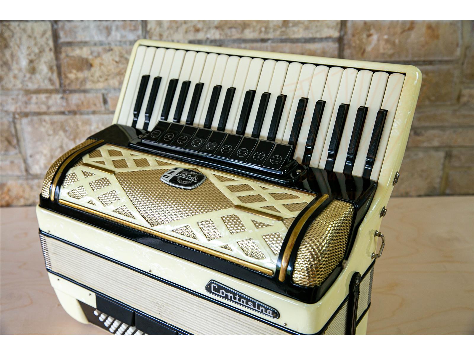 Akkordeon Contasina weiß 96 Bass