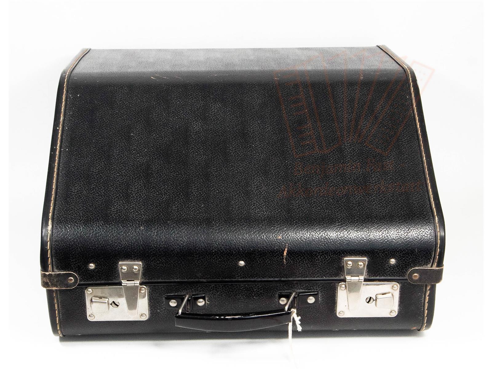 Koffer Akkordeon 48 Bass, gebraucht Neuwertig