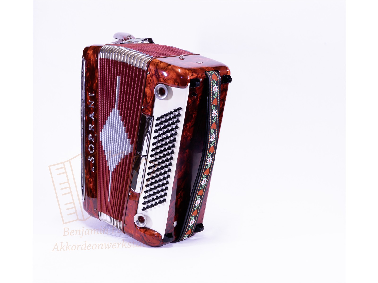 Akkordeon V. Soprani 96 Bass 37/96/III/5/3 rot - gebraucht