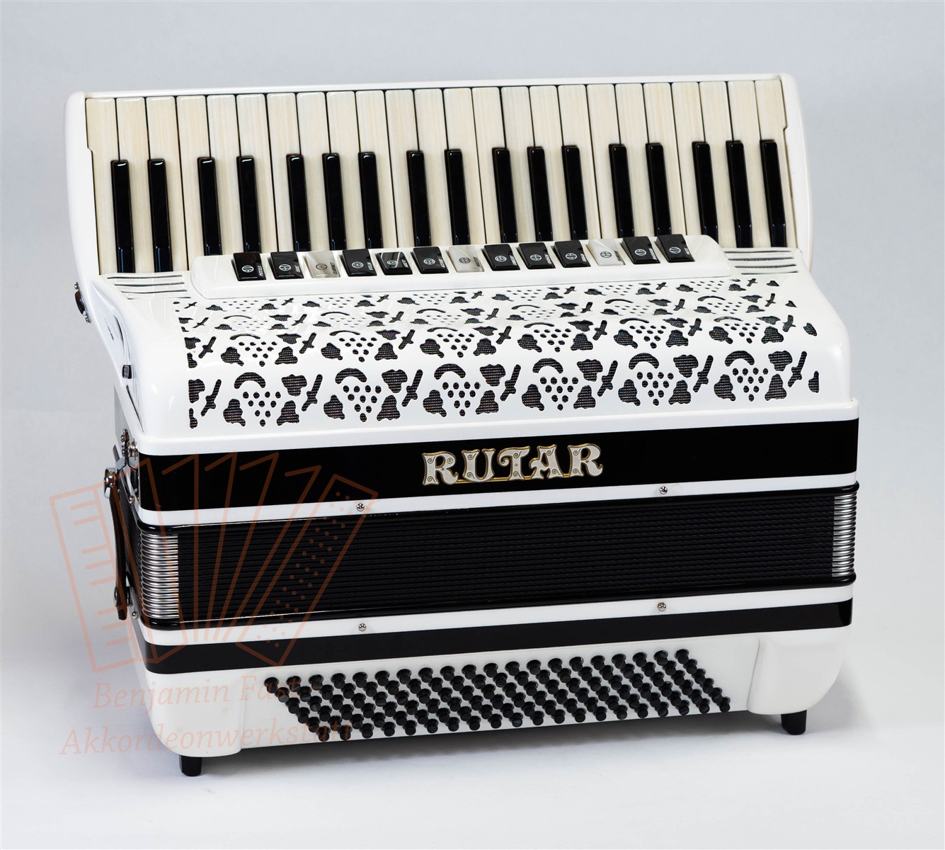 Akkordeon Rutar Simfonija 5R 41/120/V/13 gebraucht