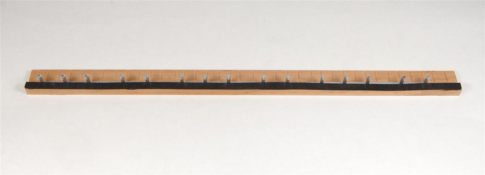 Tastenführung Hohner Lucia, gebraucht weiße Tasten