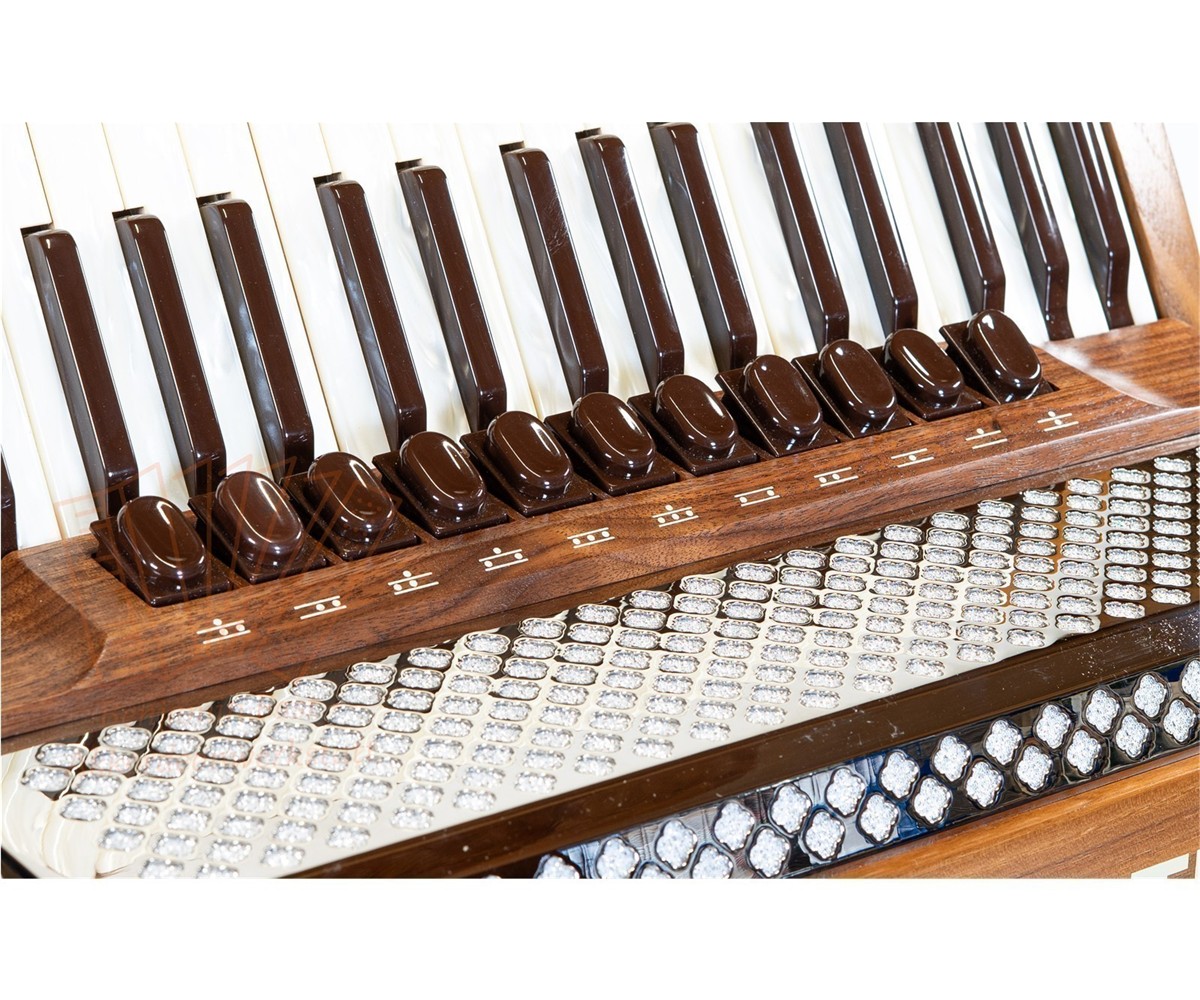 Akkordeon Weltmeister Monte 37 Helikon gebraucht