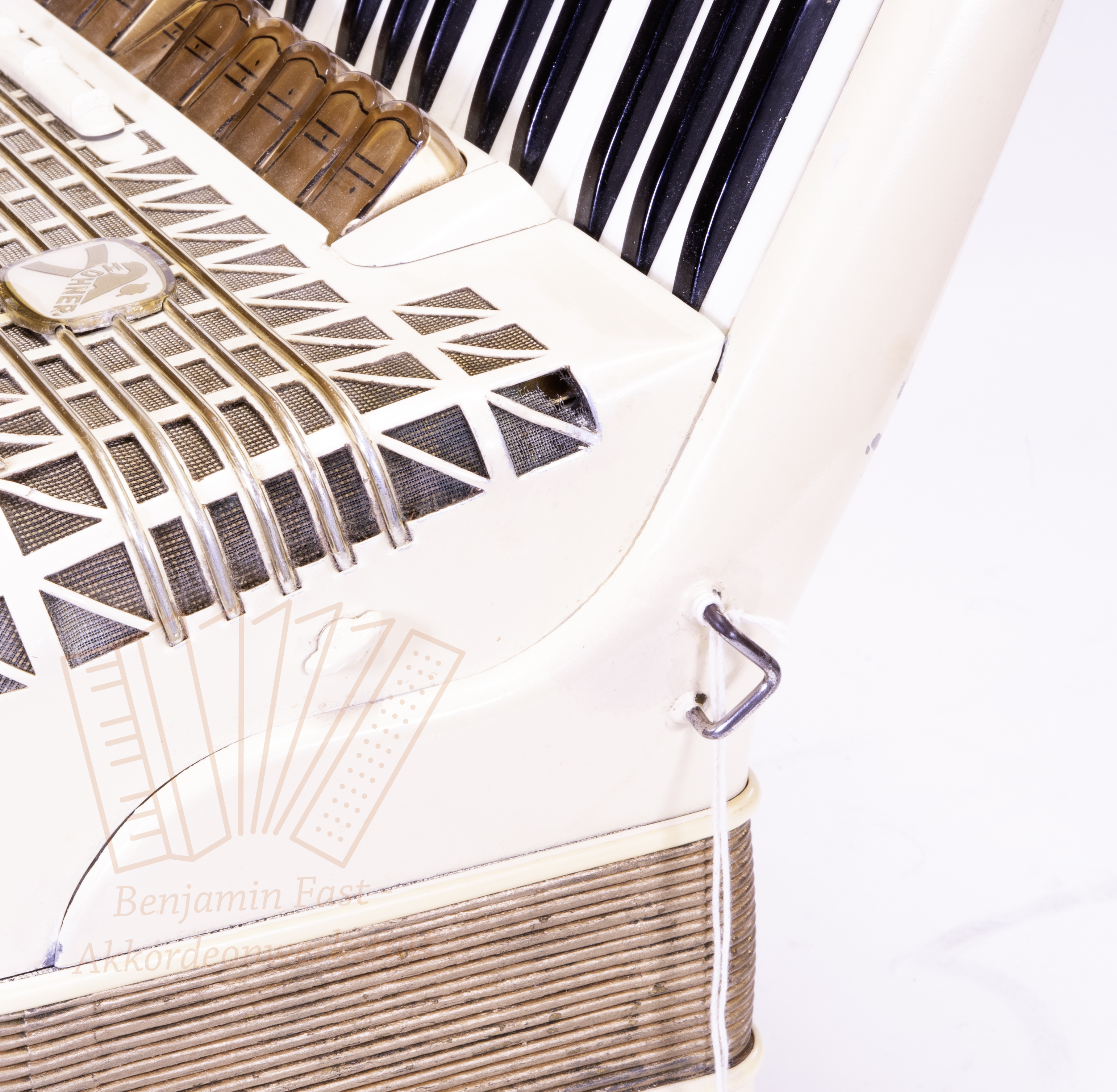 Akkordeon Hohner Atlantic IV de luxe weiß - gebraucht Akkordeon Hohner Atlantic IV de luxe weiß - gebraucht